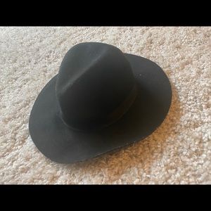 Black hat